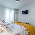 Sb Apartment No 1